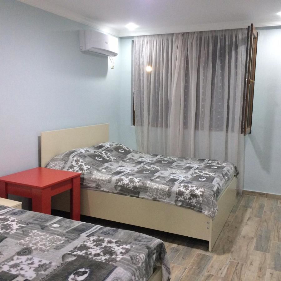 Гостевой дом Villa la familia Махинджаури